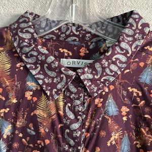 Orvis, women’s shirt in fall colors with contrasting fabric